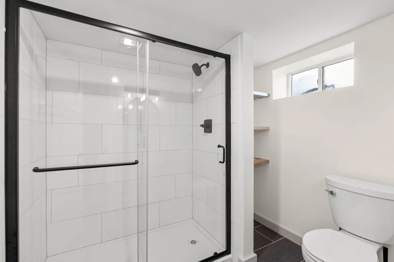 Timeless Historic Home Near Downtown Vancouver 0*,